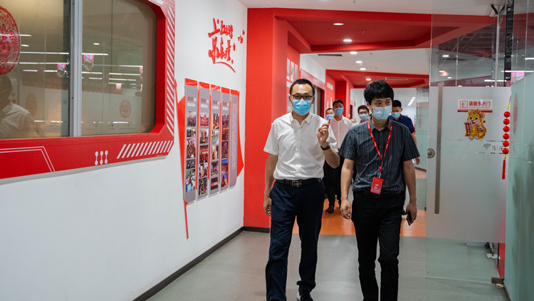 新華學(xué)子赴京東實(shí)習(xí)，實(shí)地感受工作魅力