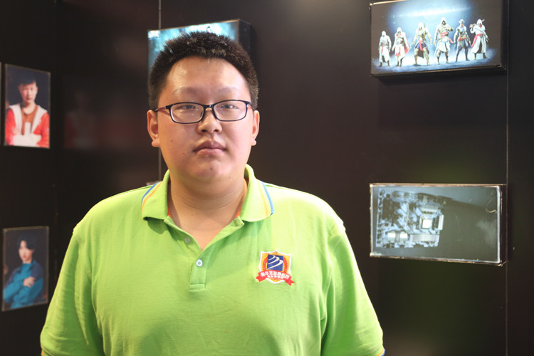 新生學(xué)子|登峰造極，德才并育