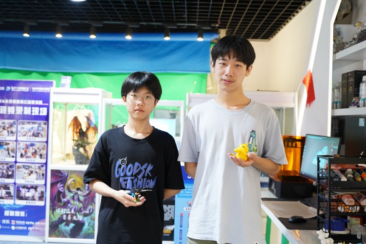 新生故事|遠(yuǎn)赴蓉城，勤奮求學(xué)