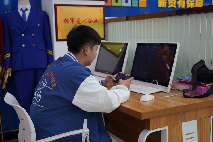 新生故事|逐夢電競，共赴賽場