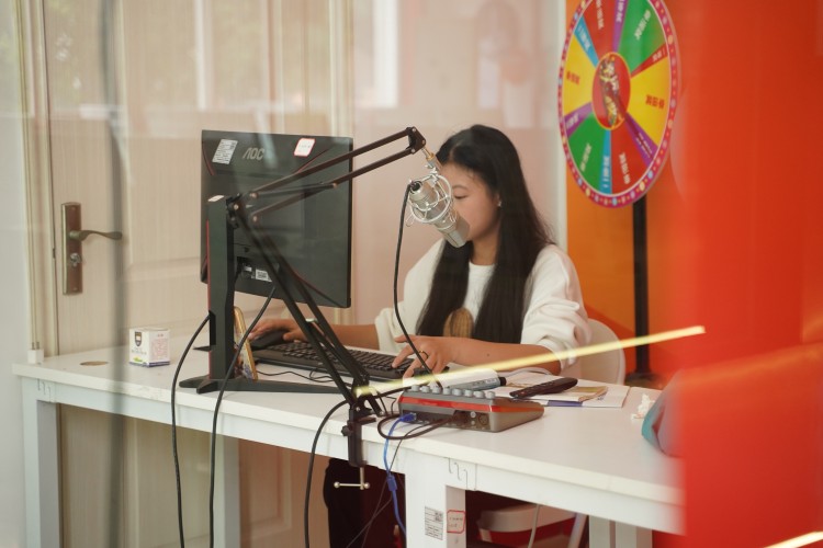 嗨翻全場!新華雙十一活動火爆來襲 !