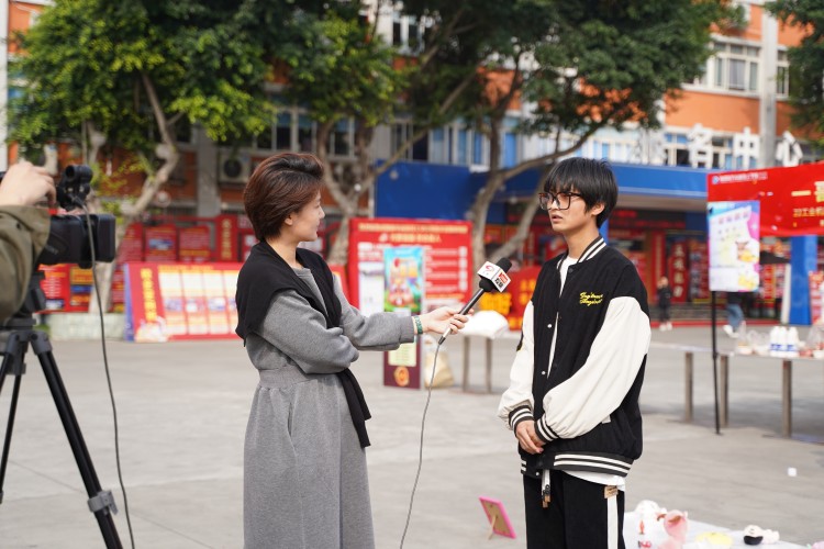 嗨翻全場!新華雙十一活動火爆來襲 !