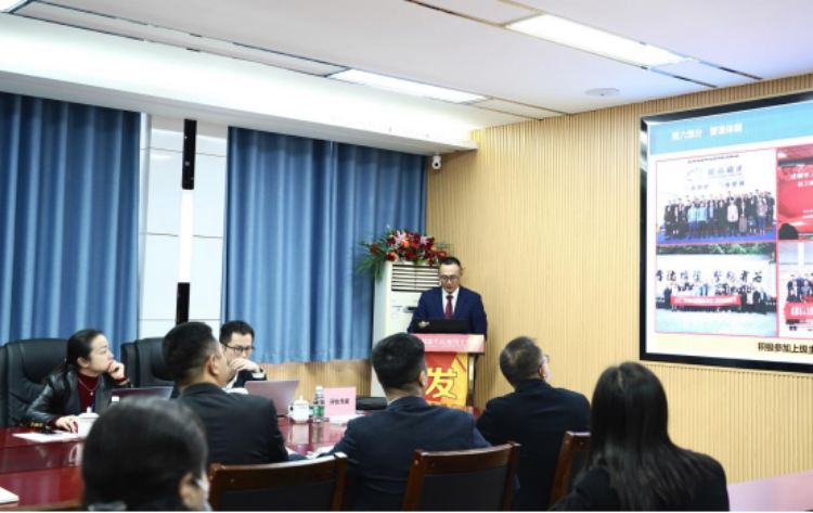 成都市技工院校規范辦學評估工作組一行蒞臨我校開展規范辦學評估工作