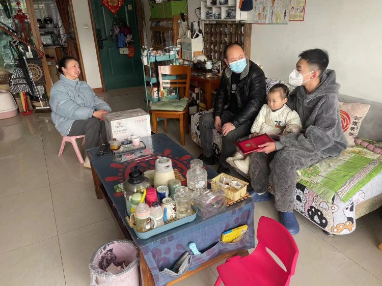 新華榮譽送到家|敦品勵學，激勵成長