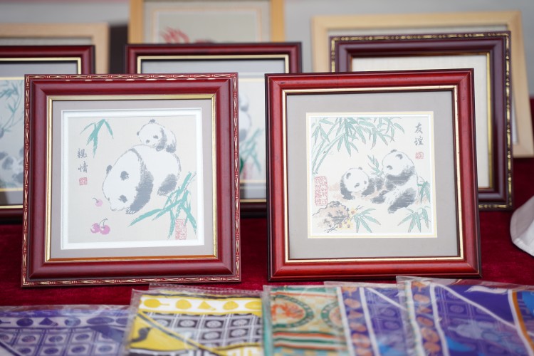 卯兔接福鬧元宵，遺風(fēng)佳韻匯佳節(jié)