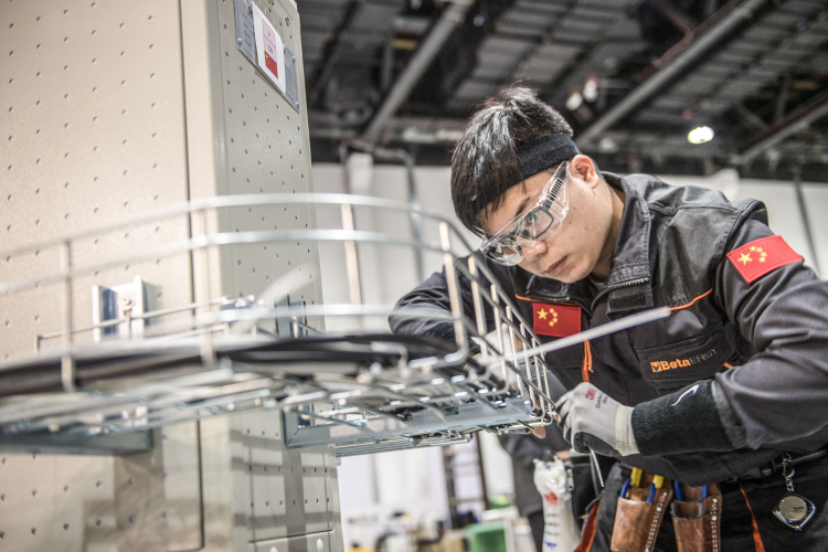 活動預告丨全國技術能手梁嘉偉即將做客新華，帶領學子筑夢新征程