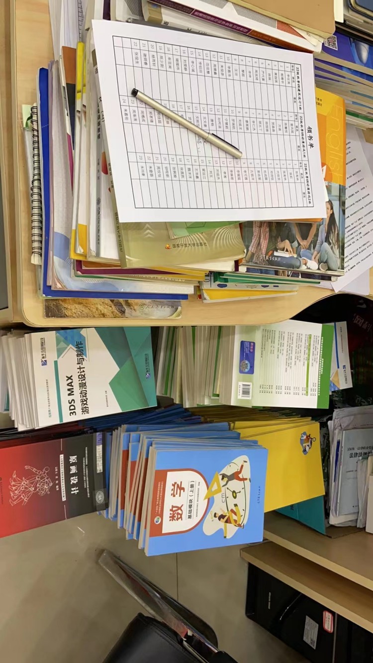 新華90后老師這樣說：不以規(guī)矩，不成方圓