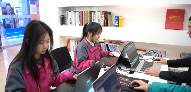 VR建筑專(zhuān)業(yè)學(xué)姐告訴你：成績(jī)不是一切！真技術(shù)更是真本事