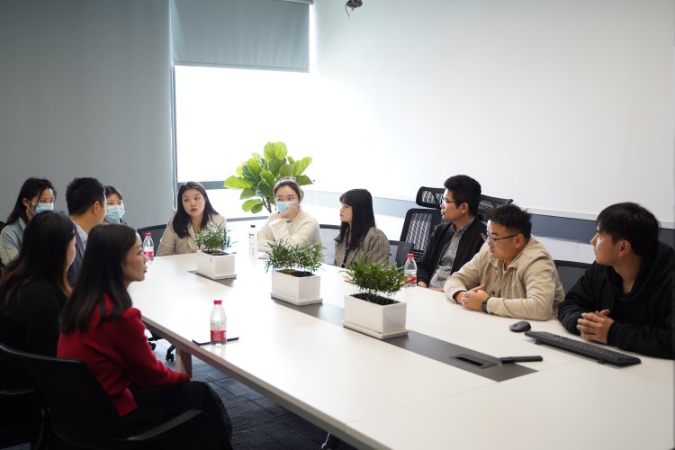 心系畢業學子，溫暖就業之路