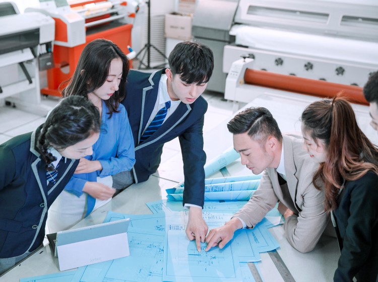 高中沒畢業，成都哪家學校好？