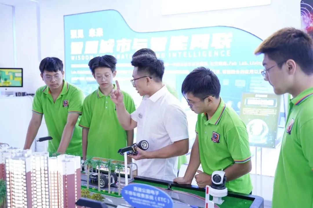 已經(jīng)10月份了 還能轉(zhuǎn)學(xué)嗎？有哪些需要注意？