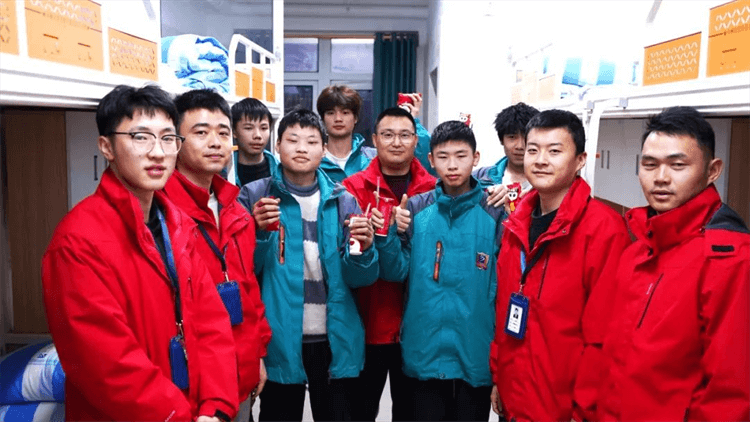 成都新華2024年春季首批新生入學教育