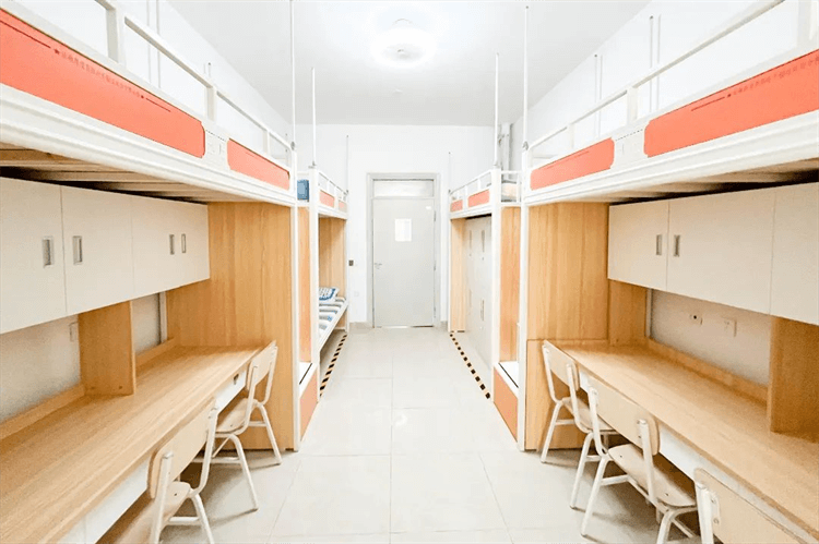 2024年成都新華秋季預(yù)科班火熱開啟！