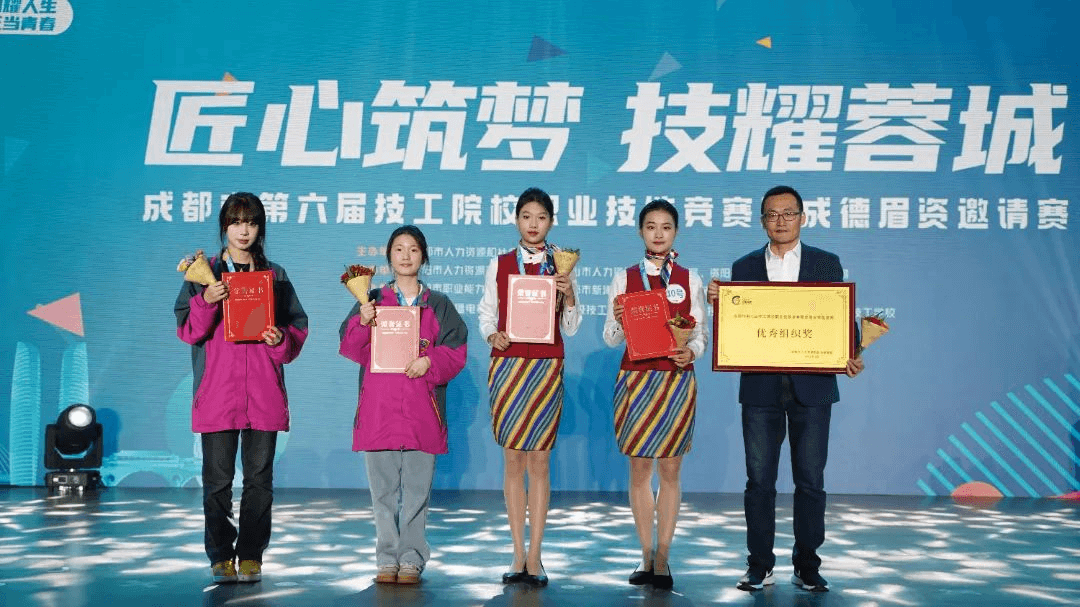 親愛的同學(xué)們，國(guó)慶假期歸來(lái)，這些話想對(duì)你說(shuō)