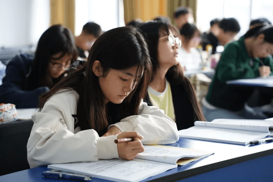 春季預科班名額開放中，這四類人請提前行動