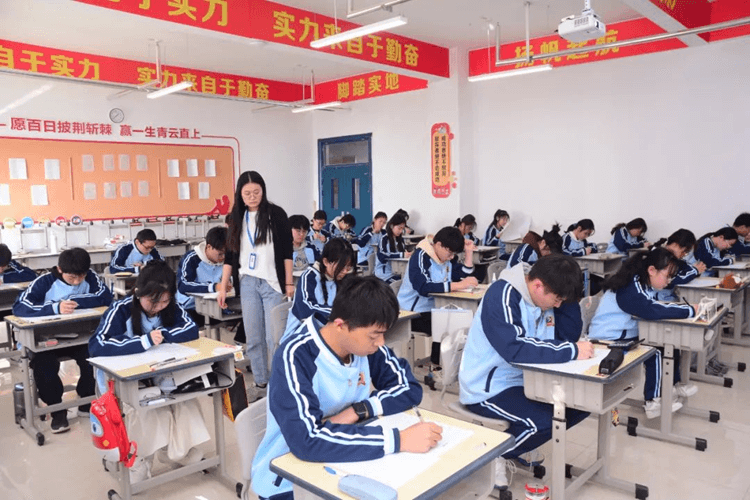 新華熱點(diǎn) | 中職畢業(yè)生如何升學(xué)？