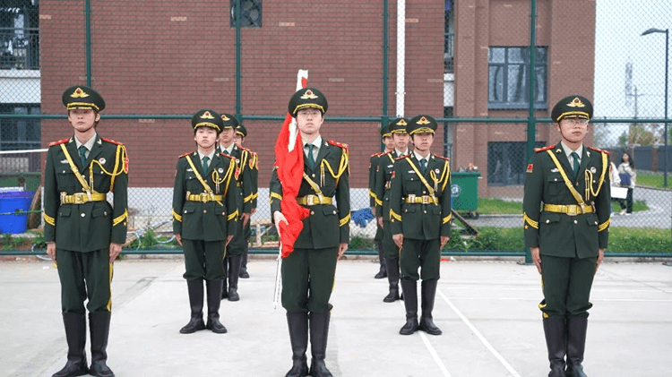 花事正盛！學(xué)技正當(dāng)時(shí)，莫負(fù)成都新華好春光！